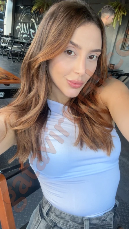 Clara Ribeiro