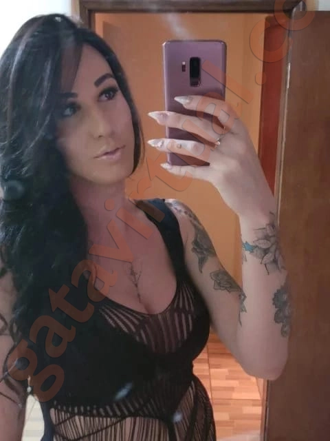 Nicoly Sexy
