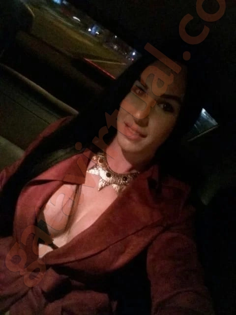 Nicoly Sexy