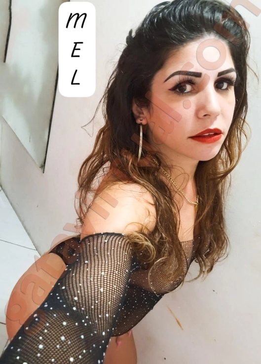 Acompanhante Mel Lisboa