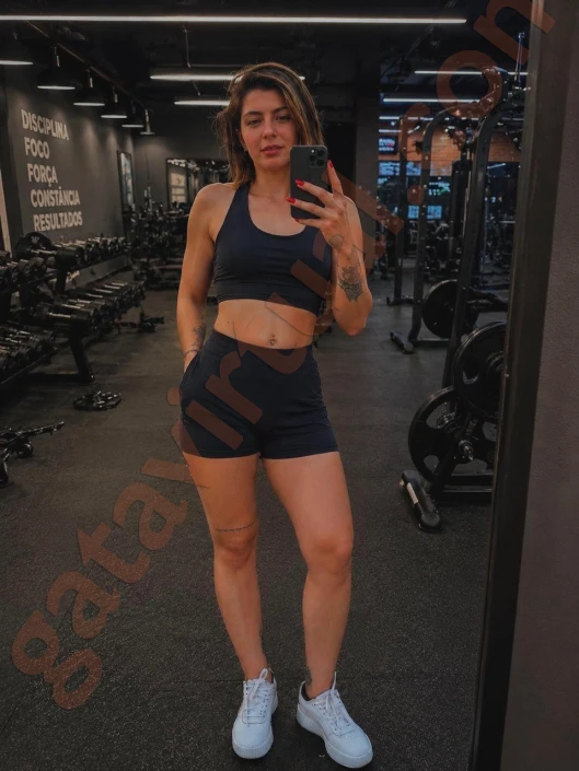 Isa mendes massagista
