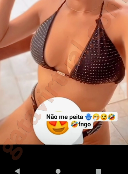Acompanhante Vitórinha
